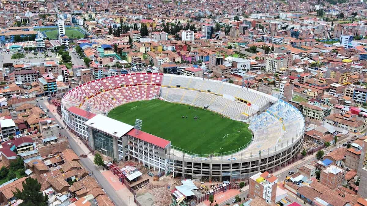 Cómo influyen la altura y los viajes en los resultados de la Liga 1